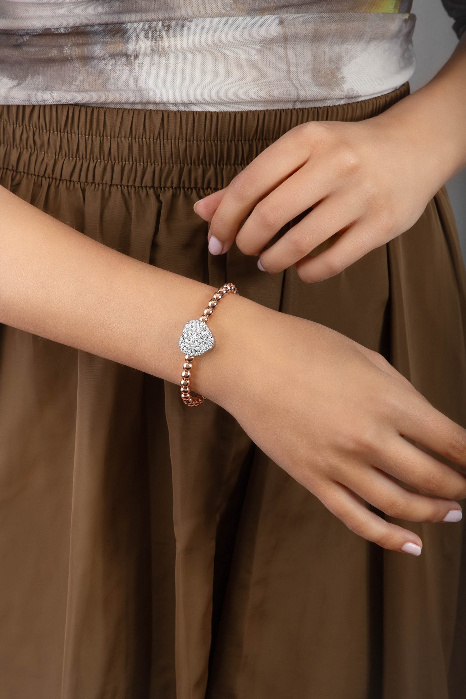 Pavé Diamond Heart Stretch Bracelet