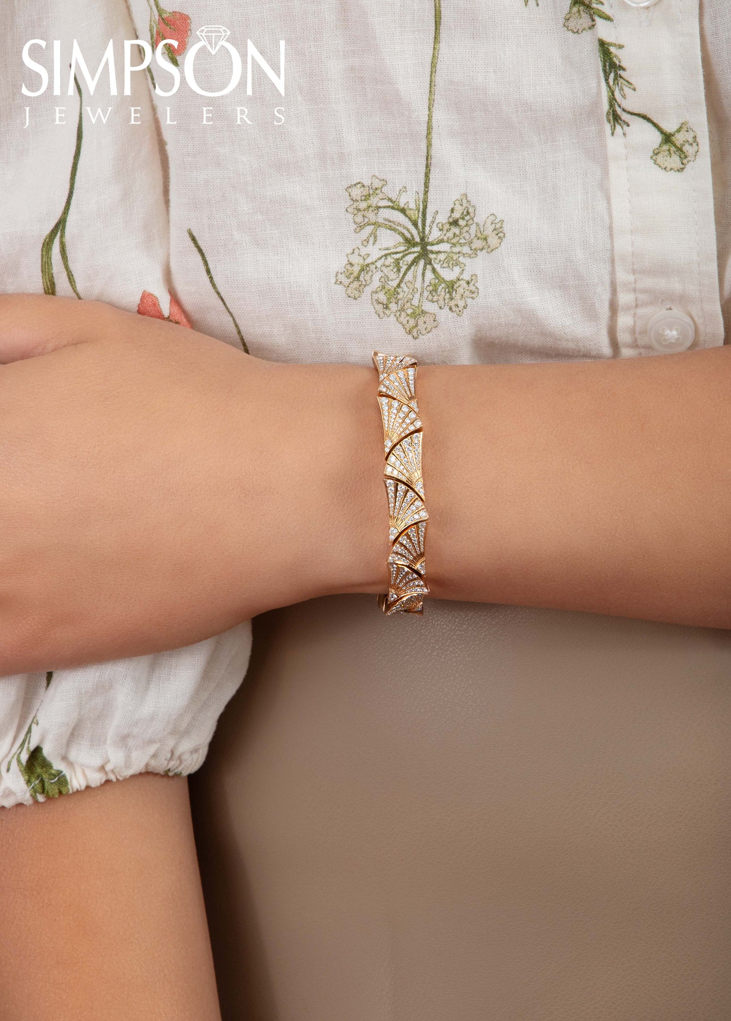 Rose Gold Diamond Fan Motif Bracelet