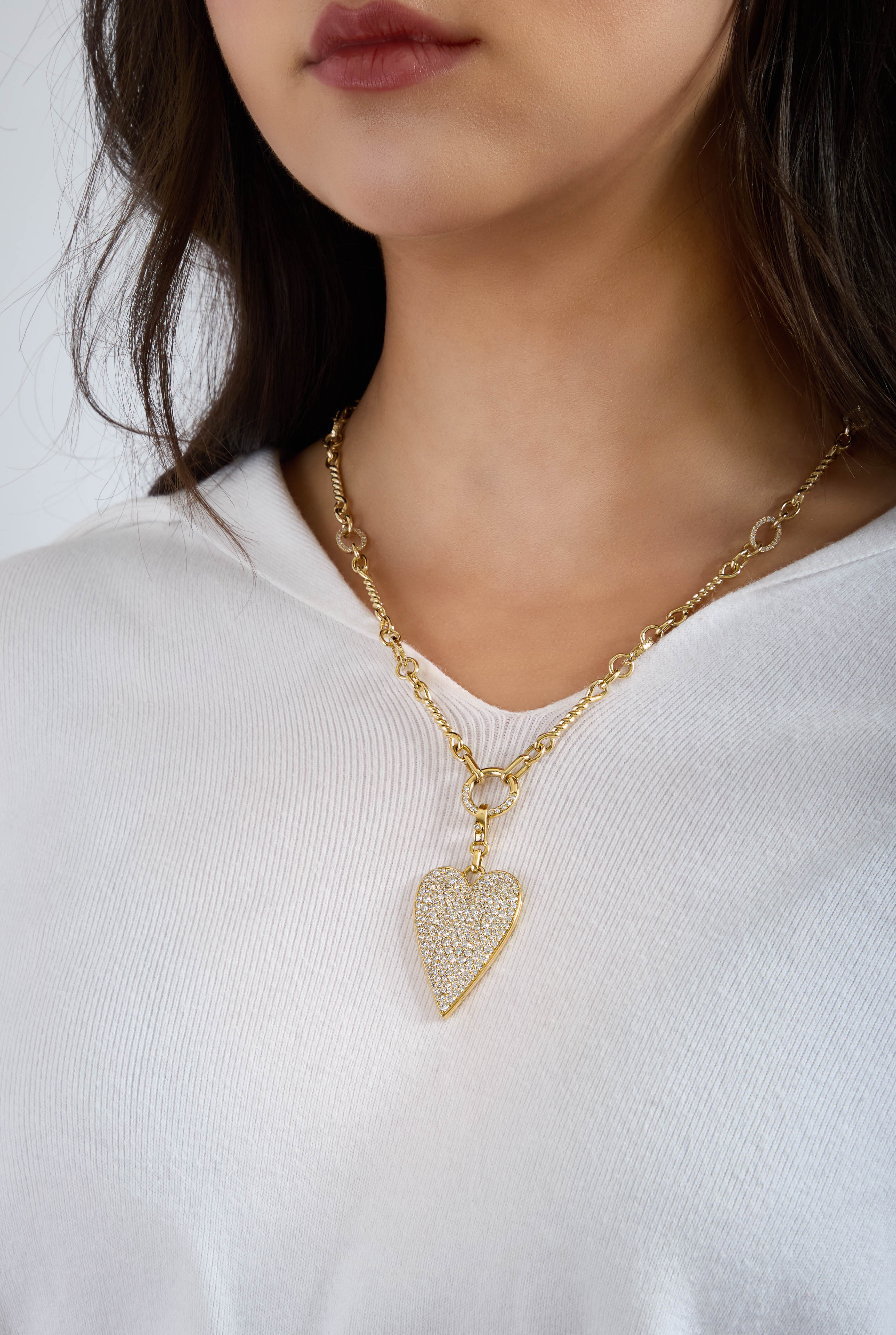 Pavé Diamond Heart Pendant Necklace